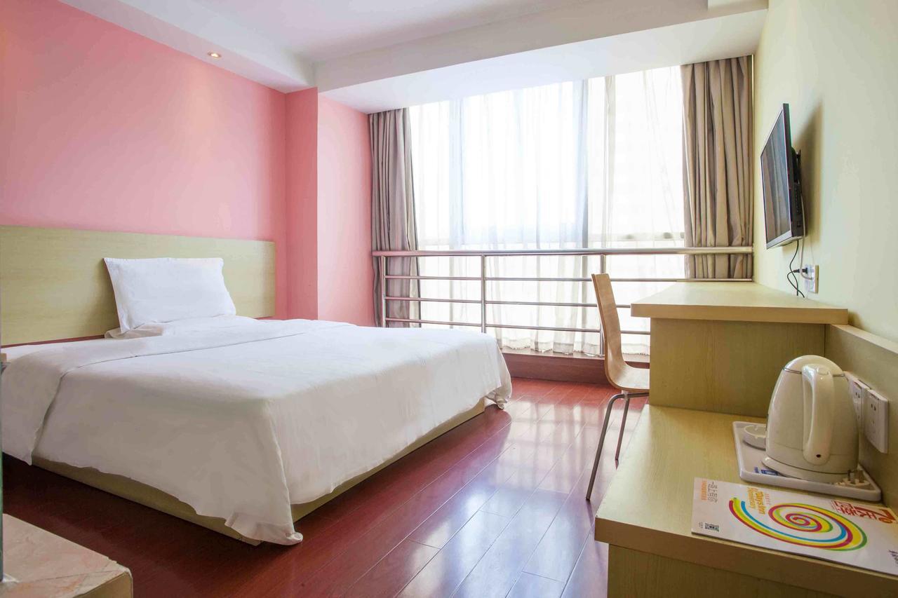7Days Inn Guangzhou Southern Hospital Medical College Station Exterior photo