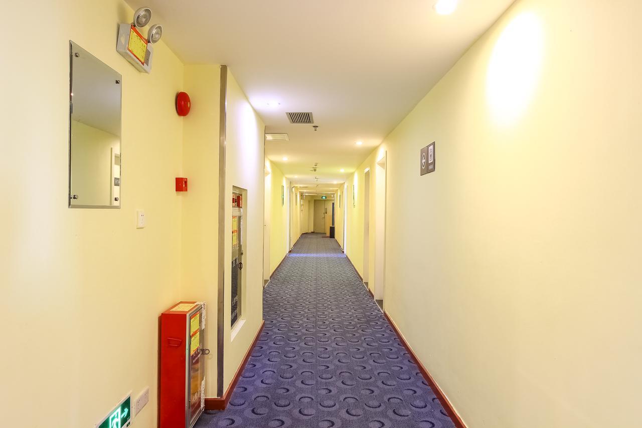 7Days Inn Guangzhou Southern Hospital Medical College Station Exterior photo