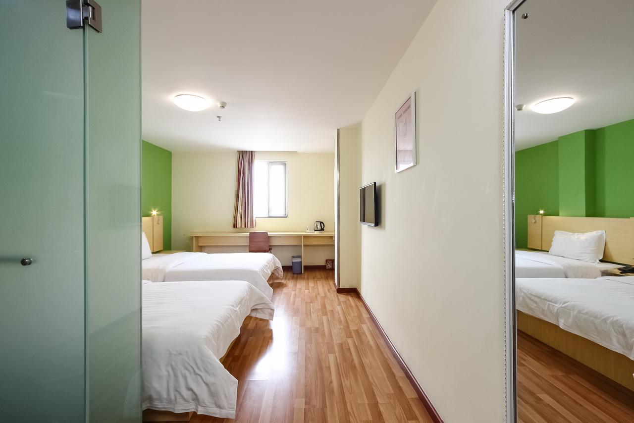 7Days Inn Guangzhou Southern Hospital Medical College Station Exterior photo